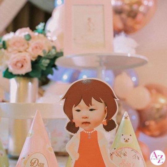 Sinh Nhật bé gái (Hình Khách)