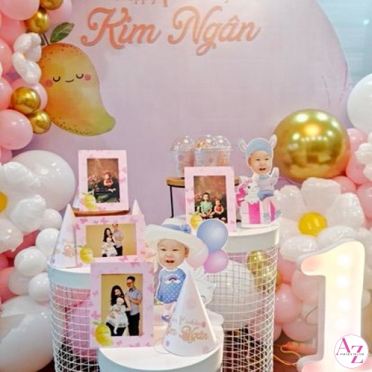 Sinh Nhật bé gái (Hình Khách)