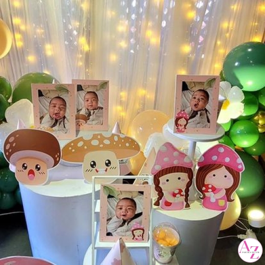 Sinh Nhật bé gái (Hình Khách)
