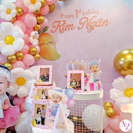 Sinh Nhật bé gái (Hình Khách)