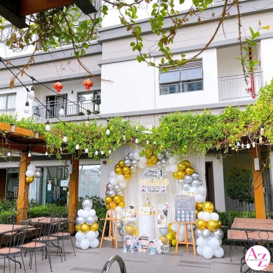 Sinh Nhật Bé Trai (Hình Khách)