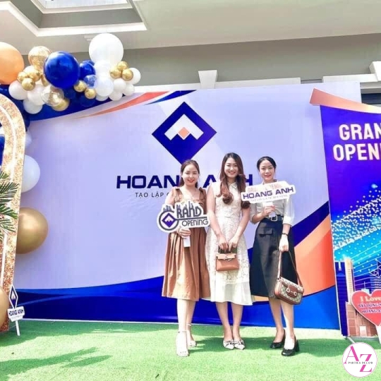 Khai trương cửa hàng (Hình khách)