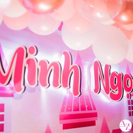 Sinh Nhật bé gái (Hình Khách)