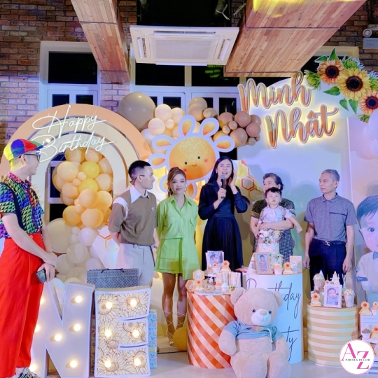 Sinh Nhật Bé Trai (Hình Khách)