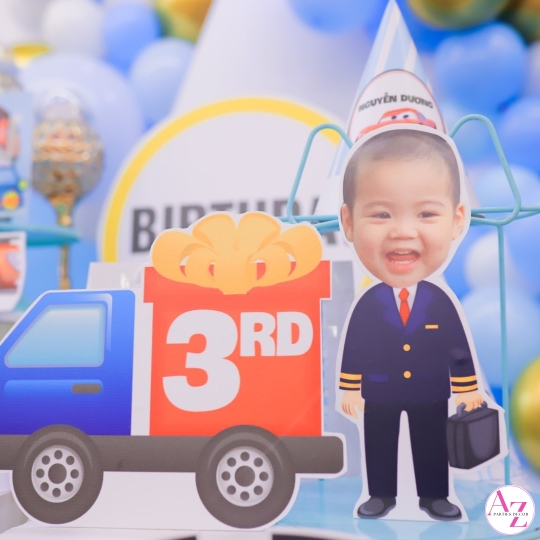 Sinh Nhật Bé Trai (Hình Khách)