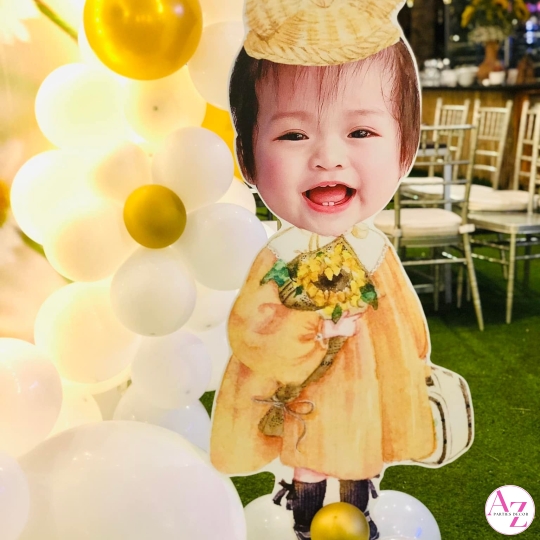 Sinh Nhật bé gái (Hình Khách)