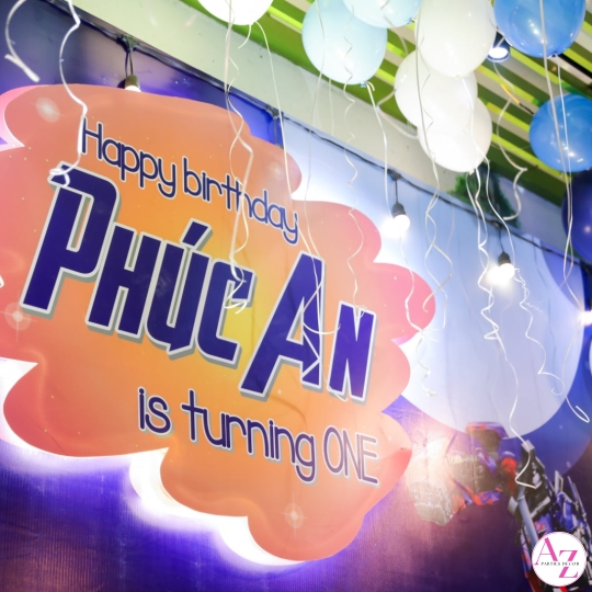 Sinh Nhật Bé Trai (Hình Khách)