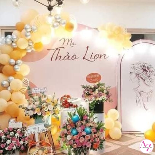 Sinh nhật người lớn (Hình Khách)