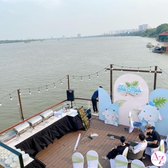 Sinh Nhật Bé Trai (Hình Khách)