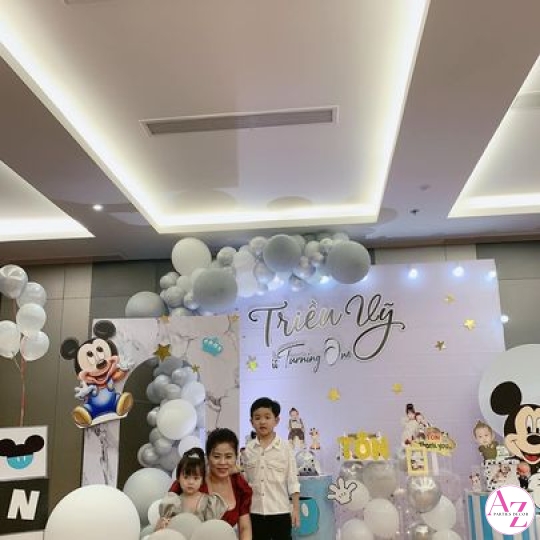 Sinh Nhật Bé Trai (Hình Khách)